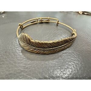 Alex & Ani Gold Leaf Wrap bracelet